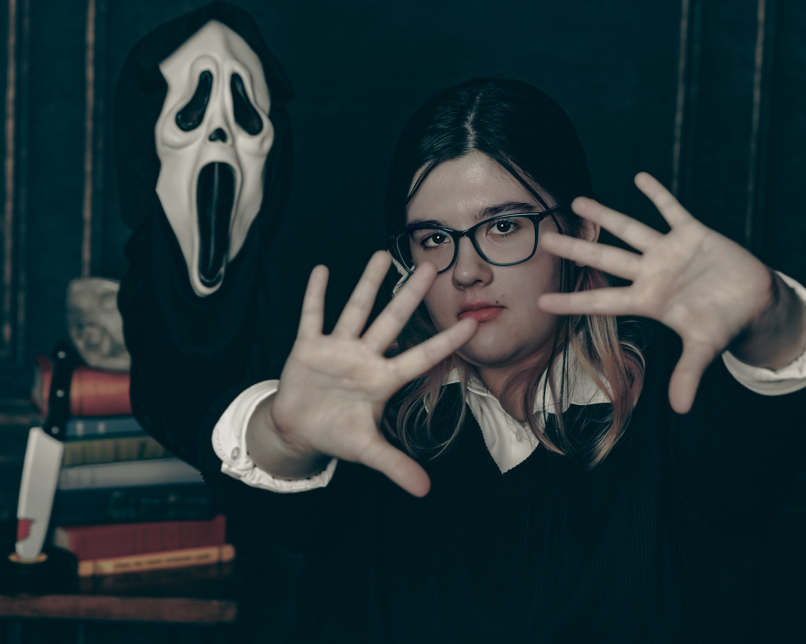 scream movie theme photo session
