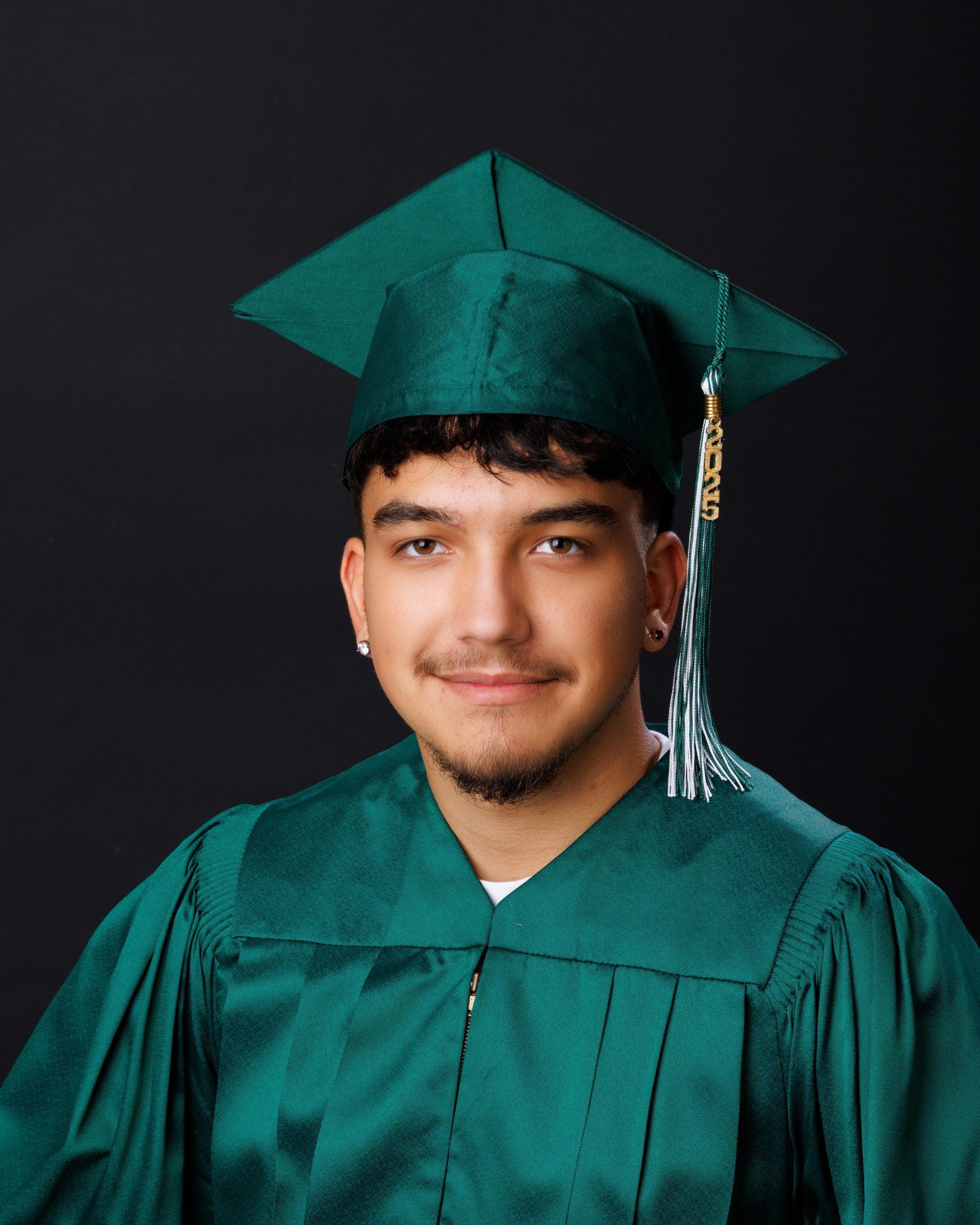 Allen Park senior photography session featuring a student holding a book