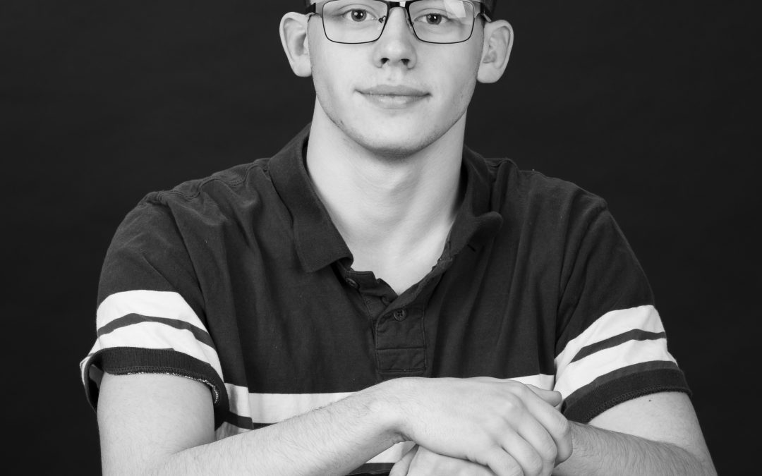 Allen Park Senior 2025 Studio Session – Kyle