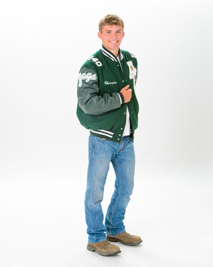 2024 graduation gown and cap for Allen Park senior photo session