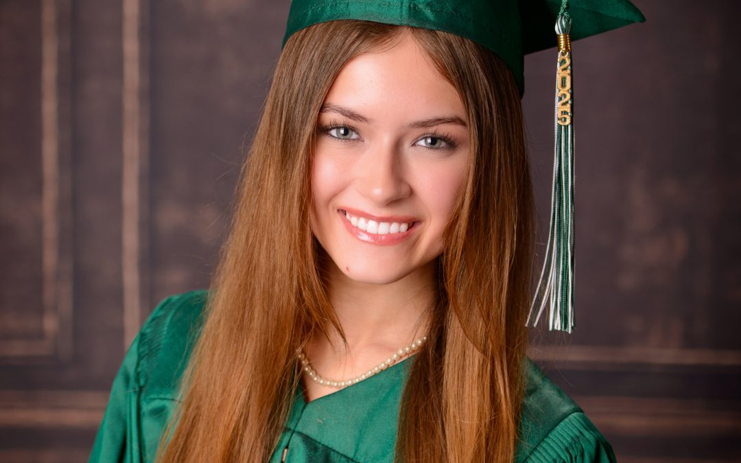 Allen Park Senior Graduation Photo Session – Brooklyn Graduate