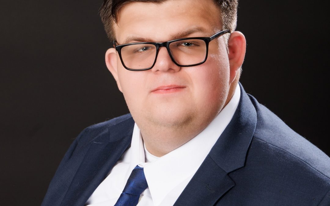 Cameron’s Senior Portraits: Allen Park Collection