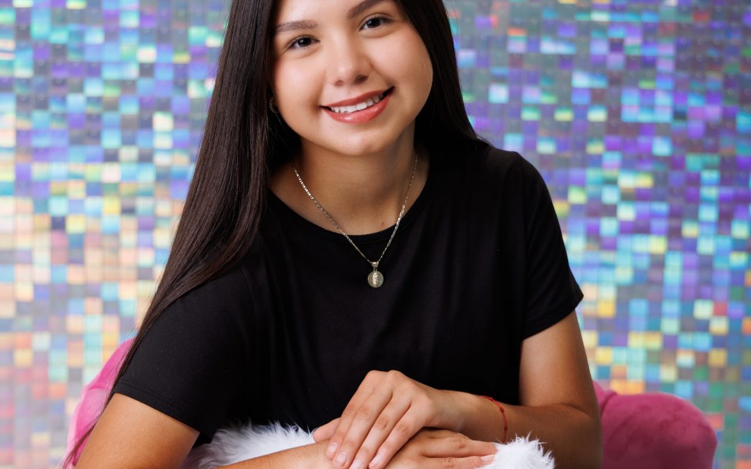 Senior Portrait Session – Anahi on Glitter Pixel Wall