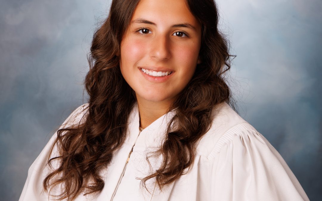 Senior Portrait of Isabella with Wilson Basketball – Cabrini School
