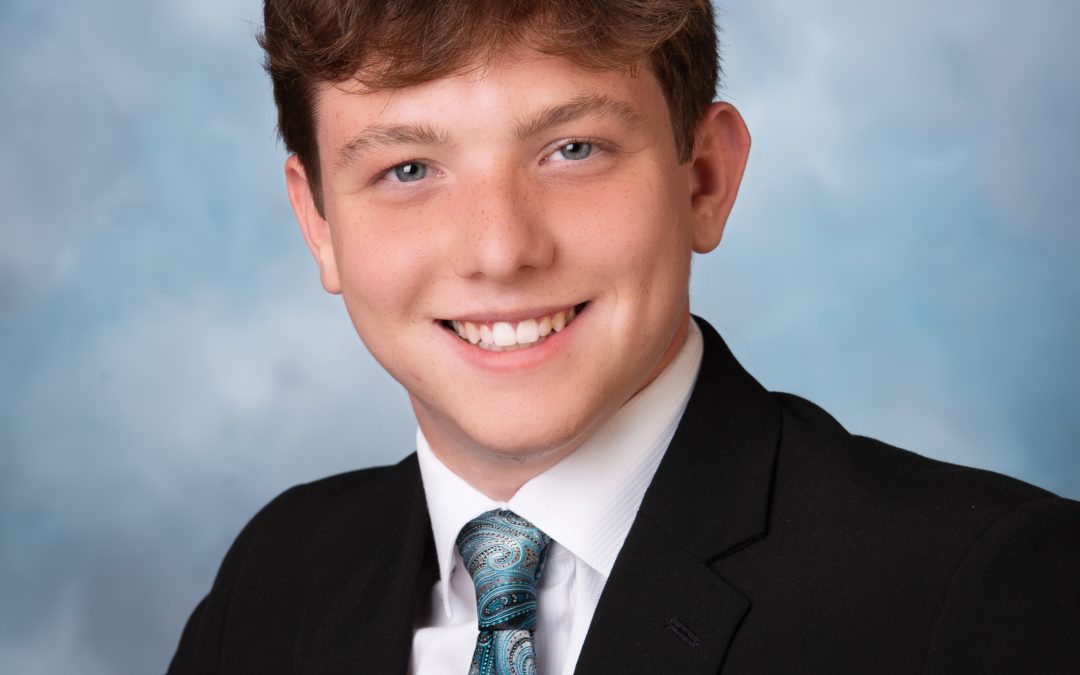 Wyatt’s Cabrini Senior Photography Session – Wyandotte Studio