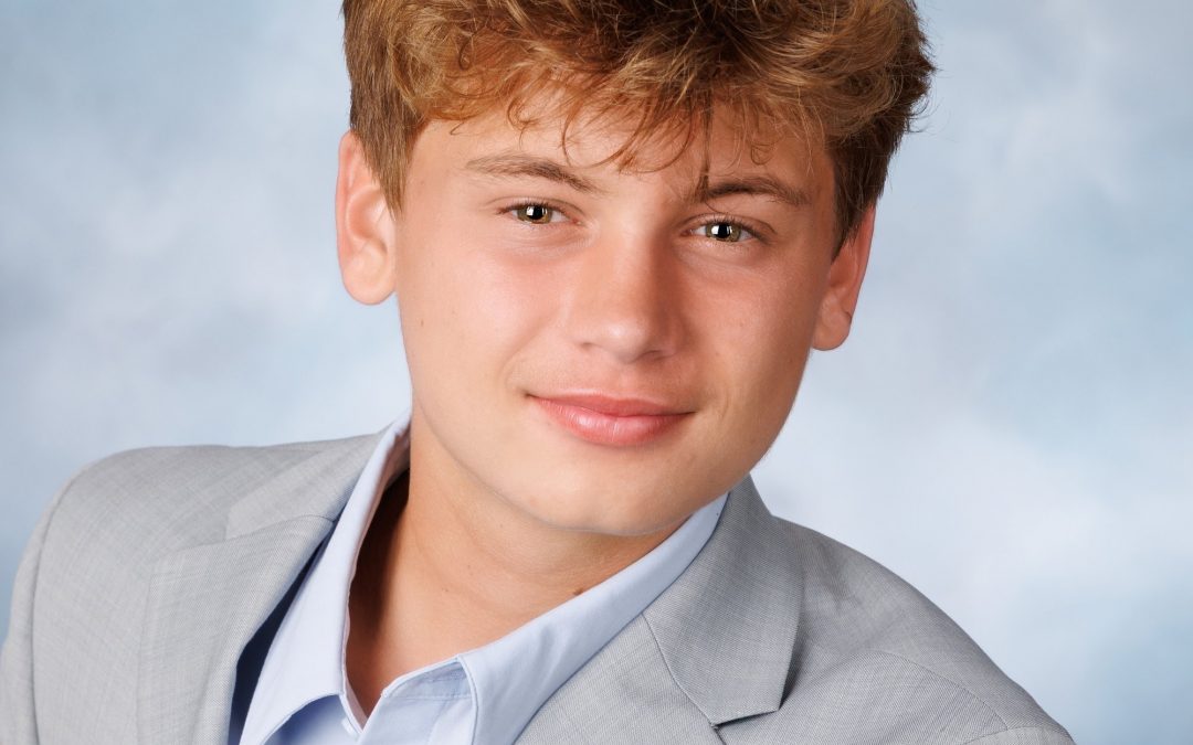 Grosse Isle Senior Portrait Collection