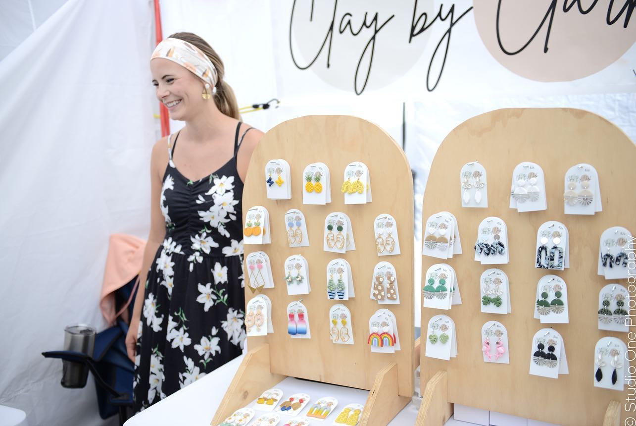 @wyandottestreetartfair is happening ! So happy to meet all these great vendors . . . . . @downtownwyandotte — image 5 of 5