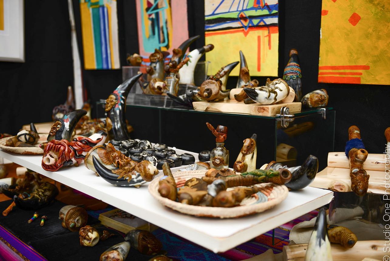 @wyandottestreetartfair is happening ! The art selection is totally🤩 . . . . @downtownwyandotte — image 3 of 10