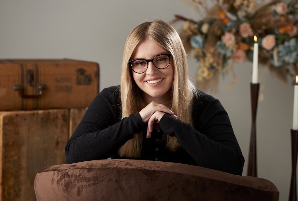 NEW STUDIO SET ALERT !: "Boho Lounge" now being offered in studio *yay!* We love our 2023 Seniors