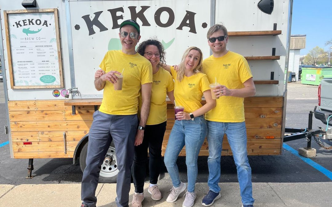Nothing like a post-photoshoot day with some of the crew enjoying @kekoabrewco !