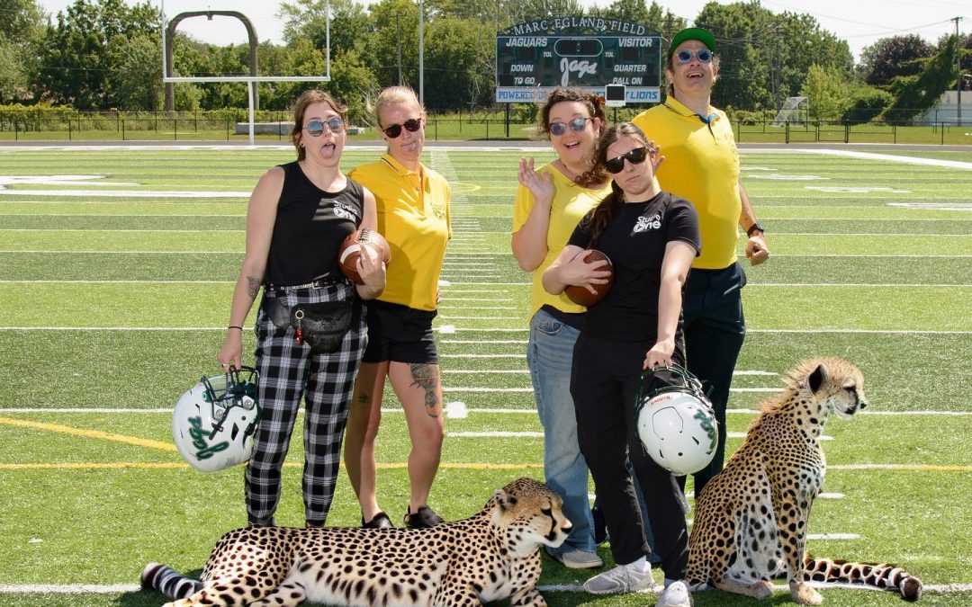 Had an awesome first day back at the new Allen Park High School Football Field for Football & Cheer Photos today! @allenpark.cheer @allenparkfootball — image 1 of 2