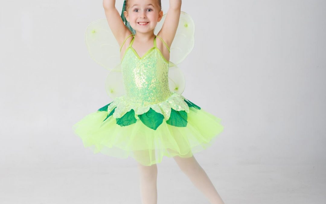 Still obsessed with my little fairy pop star!🧚🌟 📷 - @studio.one.vp 😍 • P.s. I have had these photos for 2 months… the cuteness had to be shared! • centralcitydance — image 1 of 7