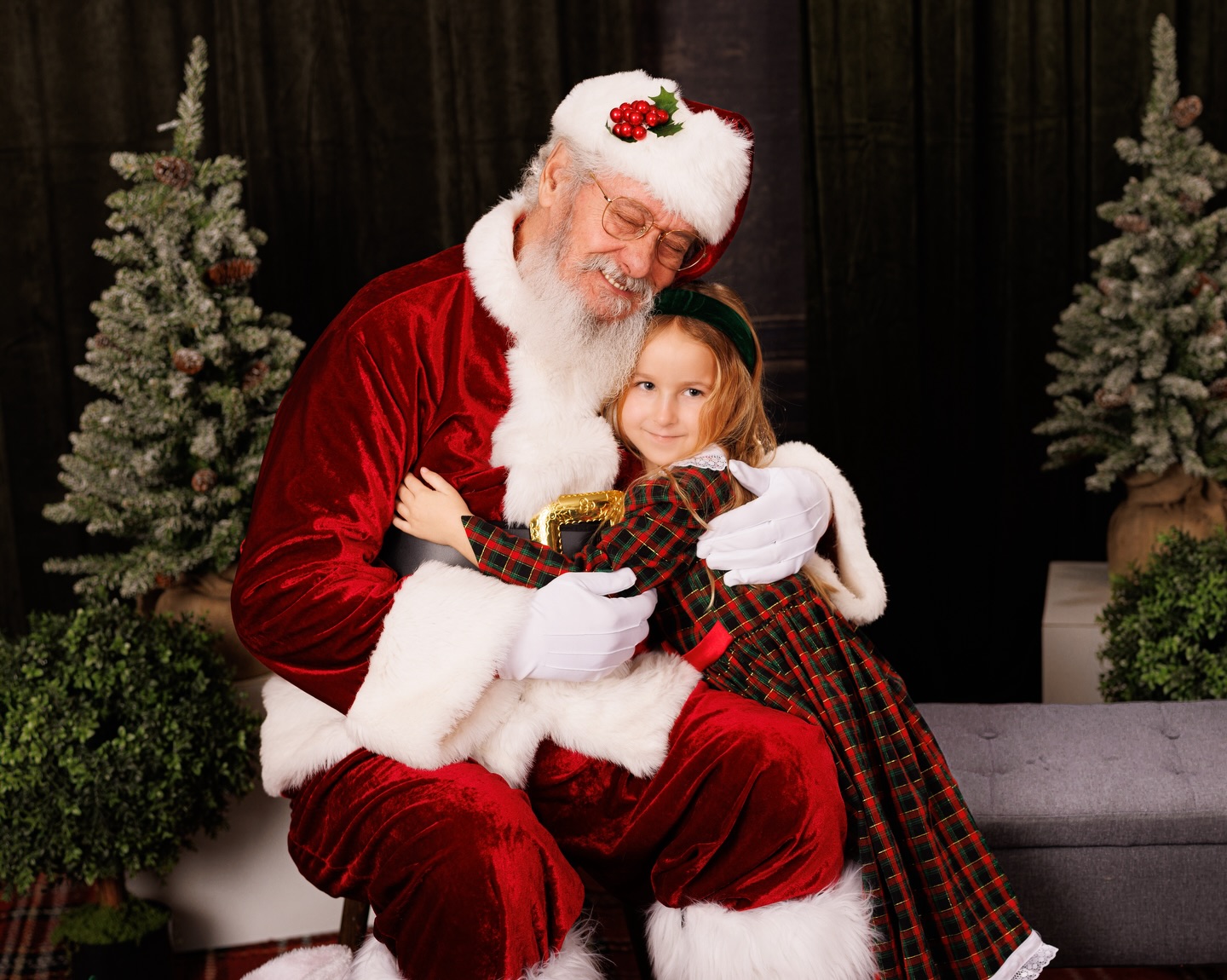 🎅Top of the Nice List, 5 years in a row! 🎁 🎄 This year Harmony was buzzing to see Santa, and was so big and brave going up to him. Giggling and sweet as always. I could tell she wanted to hug him but was unsure if she could… so I asked her — image 2 of 6