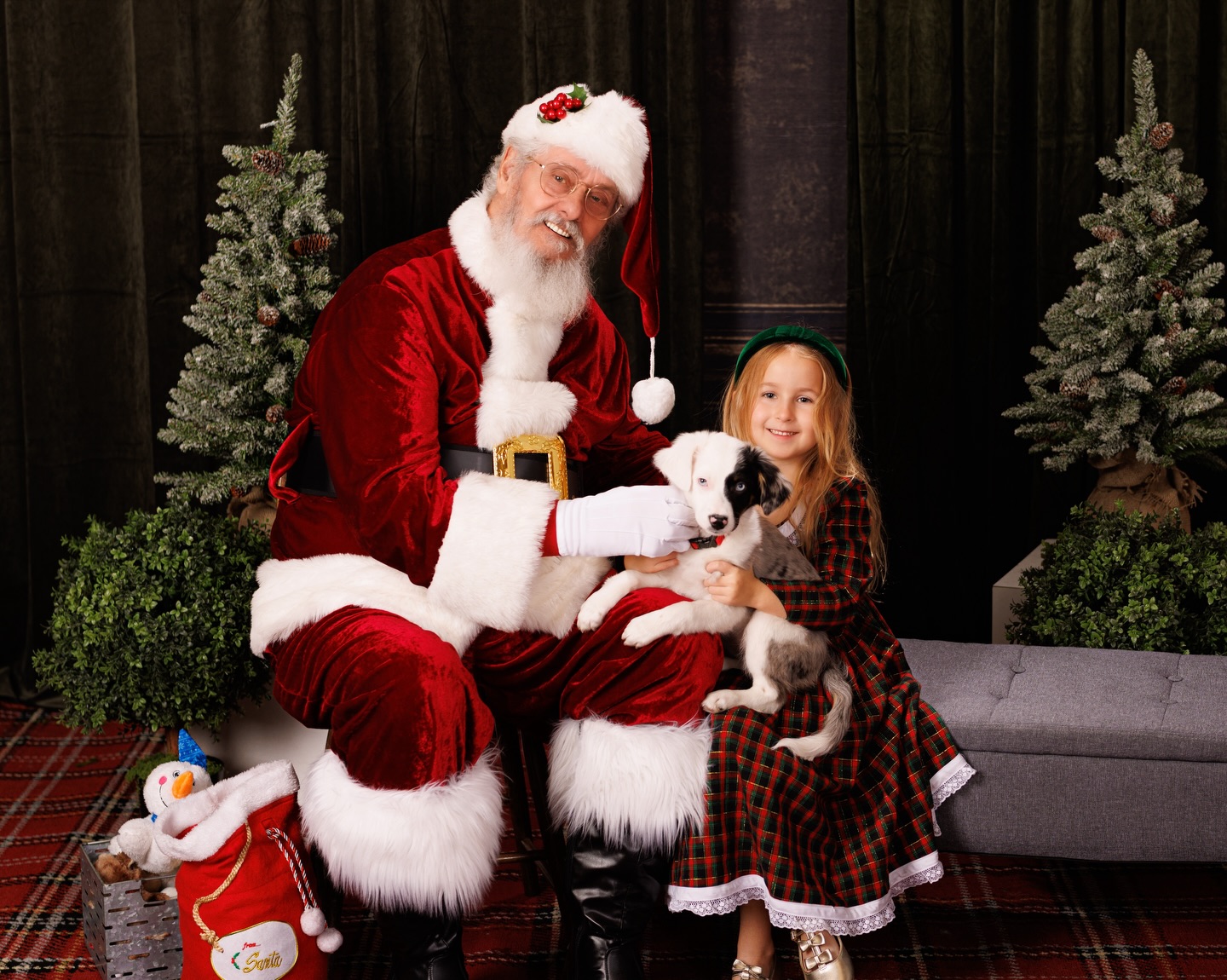 🎅Top of the Nice List, 5 years in a row! 🎁 🎄 This year Harmony was buzzing to see Santa, and was so big and brave going up to him. Giggling and sweet as always. I could tell she wanted to hug him but was unsure if she could… so I asked her — image 4 of 6