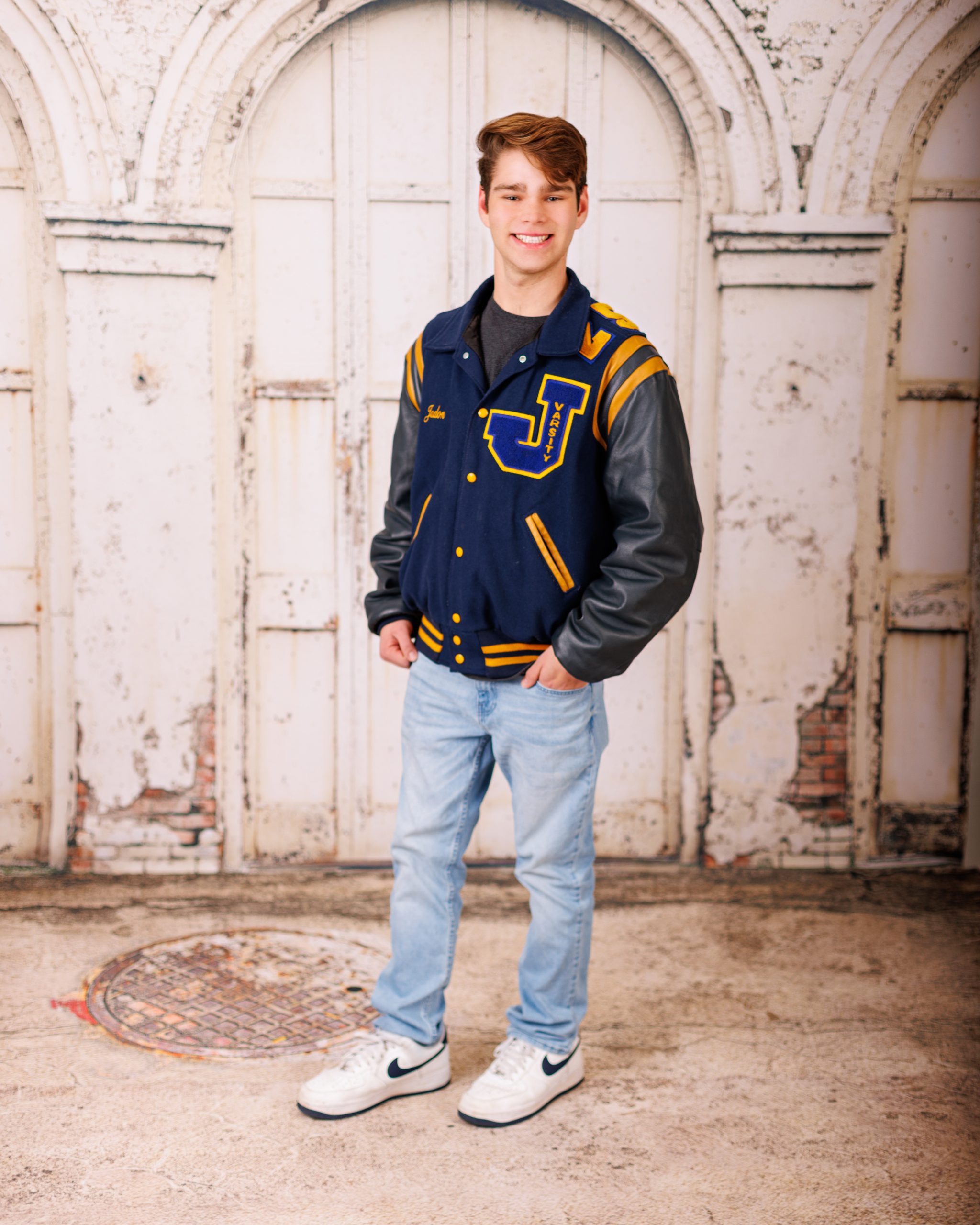 Professional Senior Portraits for Jefferson High School Graduates