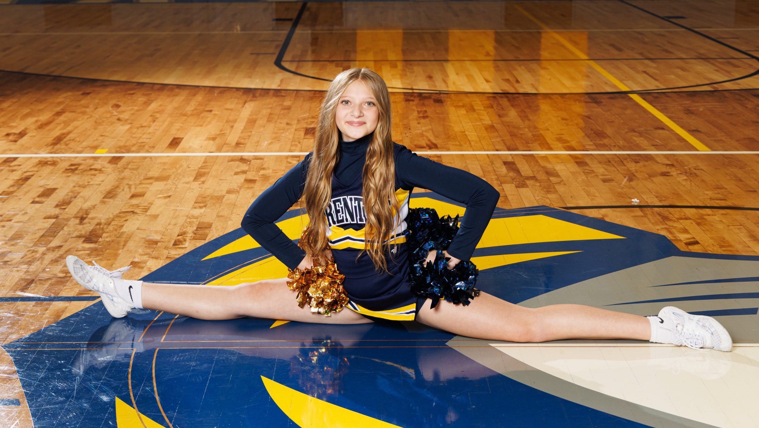 Trenton Cheerleading Sports Portraits – Downriver Middle School
