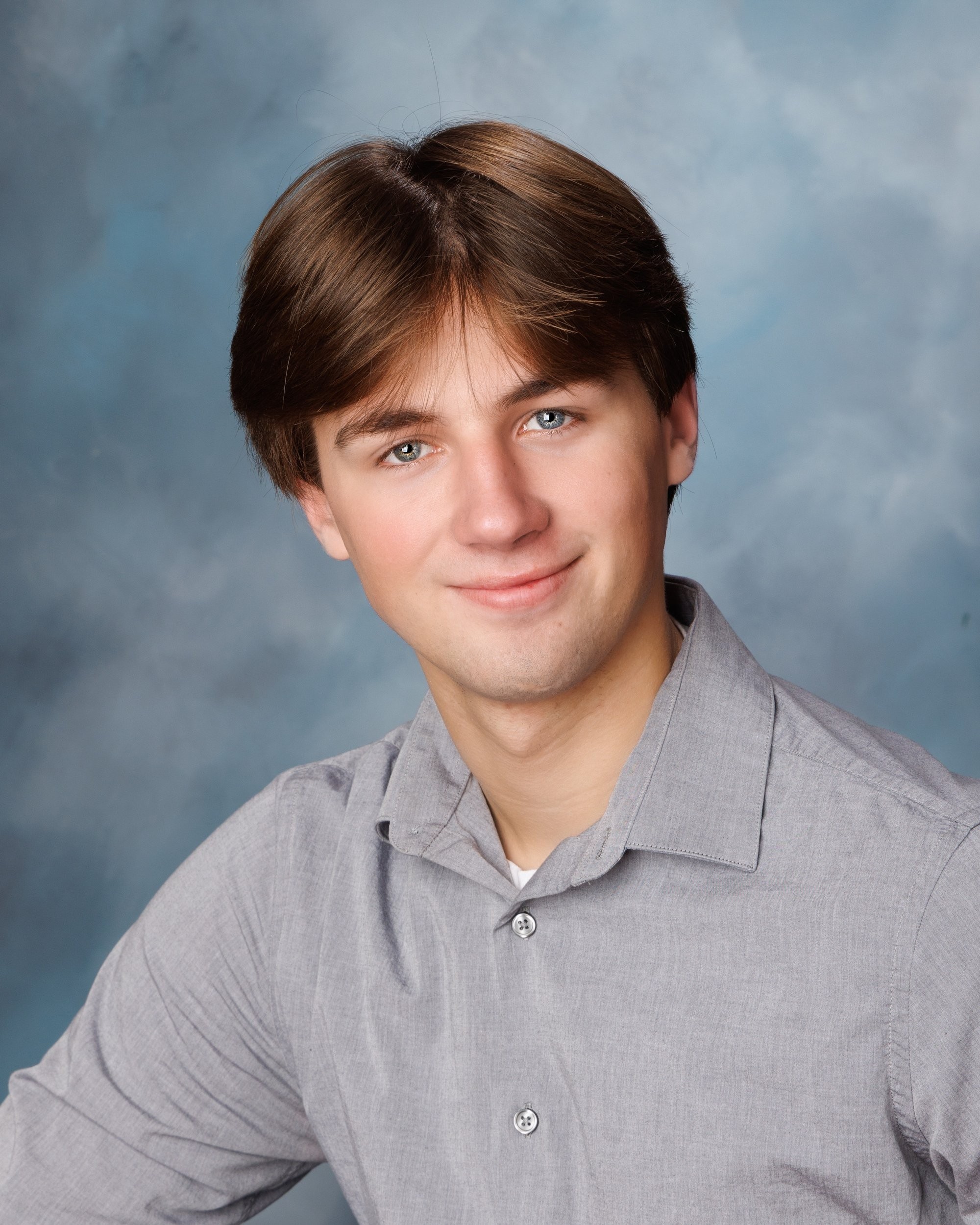 Trenton Senior Yearbook Photography – 2026 Boys’ Portraits