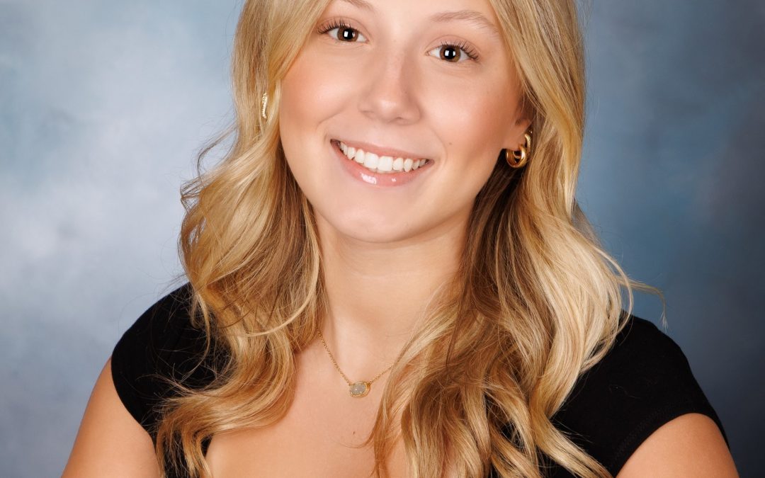 Trenton Senior Portrait – Alyssa
