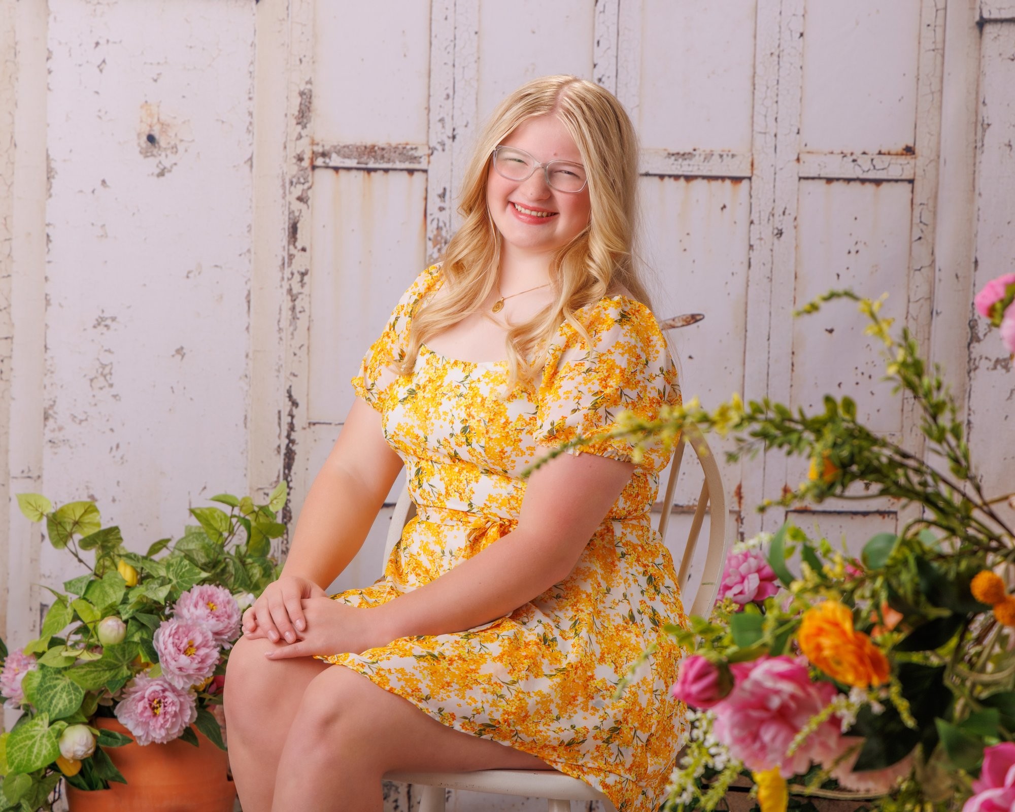 Trenton Senior Portrait Series: Elizabeth’s Floral Elegance