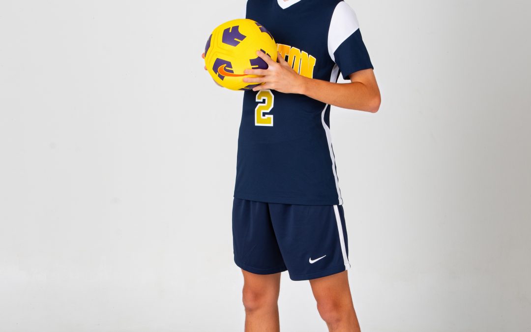 Trenton Senior Sports Photo Session – Studio ONE Wyandotte